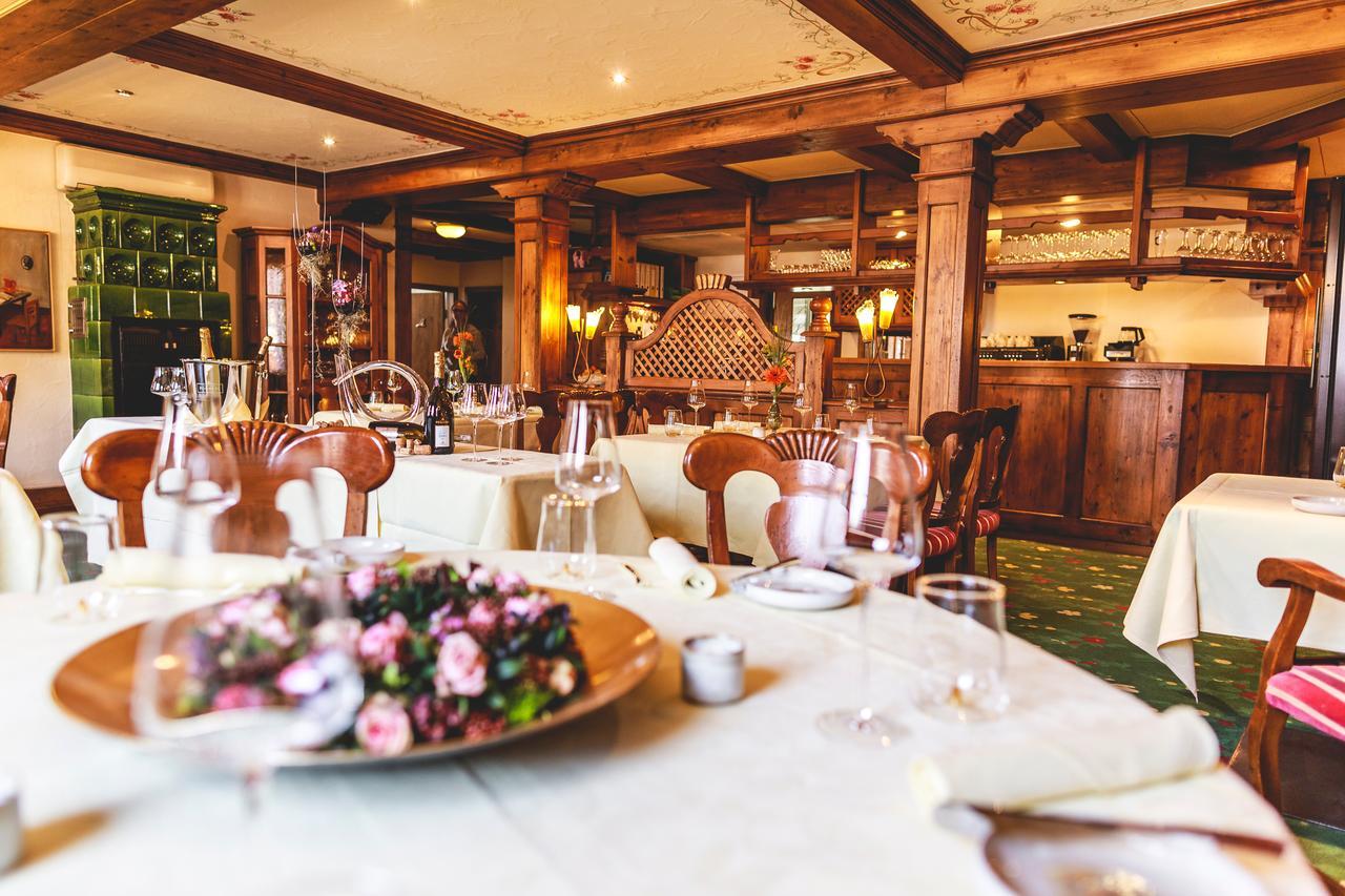 Hotel Loewen Егенщайн-Леополдсхафен Екстериор снимка